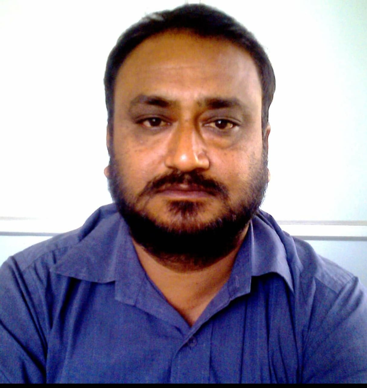 Dr. Ravinder Bansal